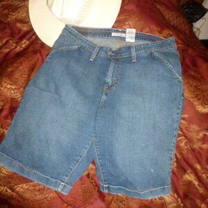 Vintage Levi’s 515 Capri Jeans Women’s 16 Stretch Rolled Cuff Denim